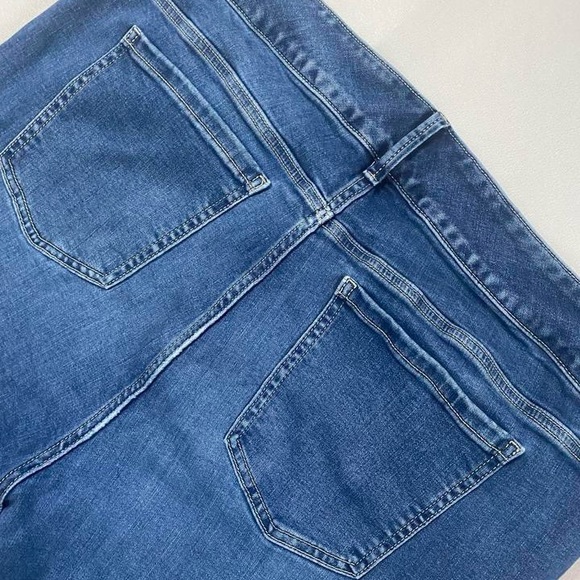 Torrid Mid Wash Blue Skinny Jeans - Picture 5 of 6